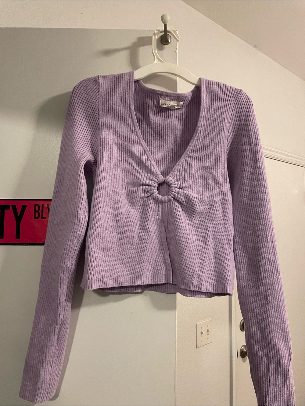 Aeropostale Lavender Ribbed Cut Out Long Sleeve Knit Top Size Medium